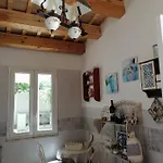 Semesterbostad Nonna Lina -
